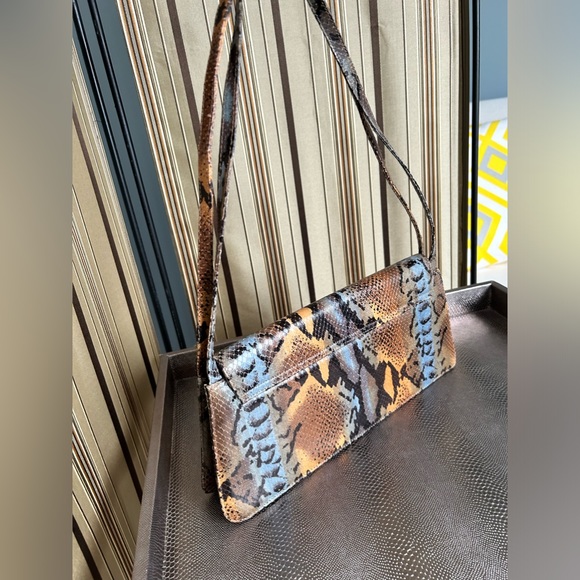 Serpent print shoulder bag from Milan - Picture 4 of 9